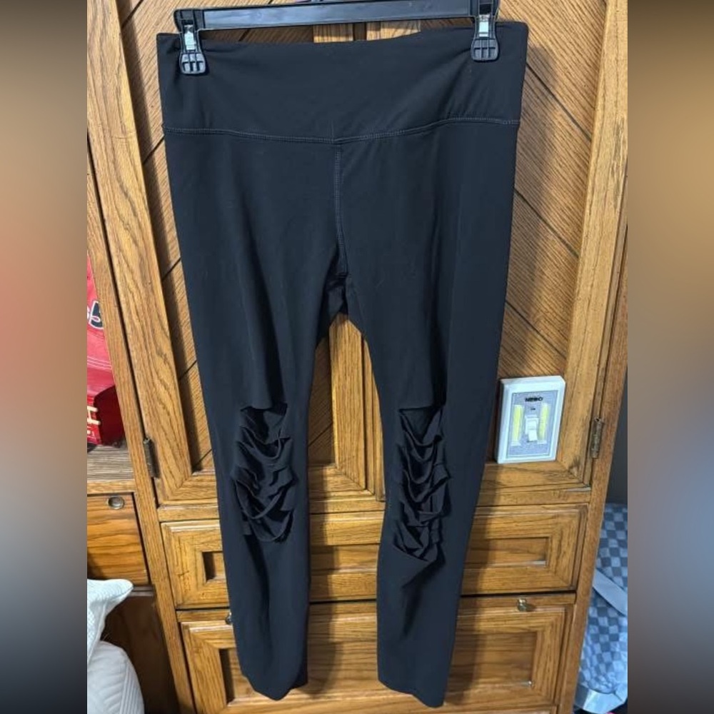 Black Leggings with distresses Detail
